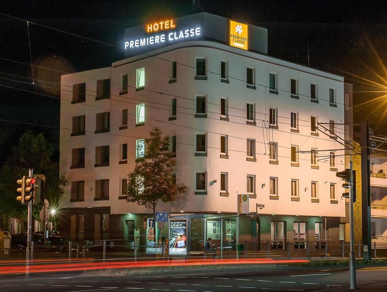 B&B Hotel Duesseldorf City-Sued エクステリア 写真